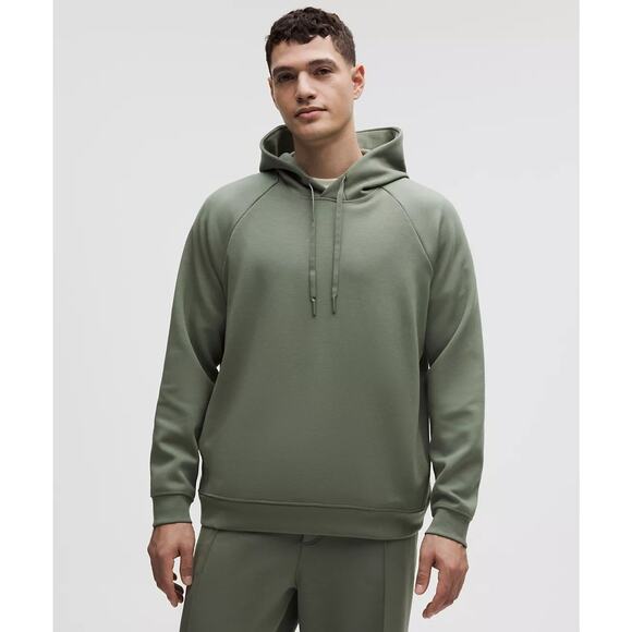 Lululemon Men's Smooth Spacer Classic Fit Pullover Hoodie Medium Willow Leaf